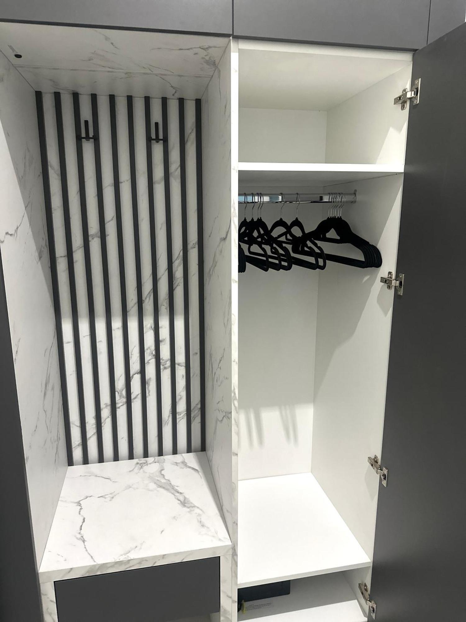 Bellamy-modern Apartment,free Garage *